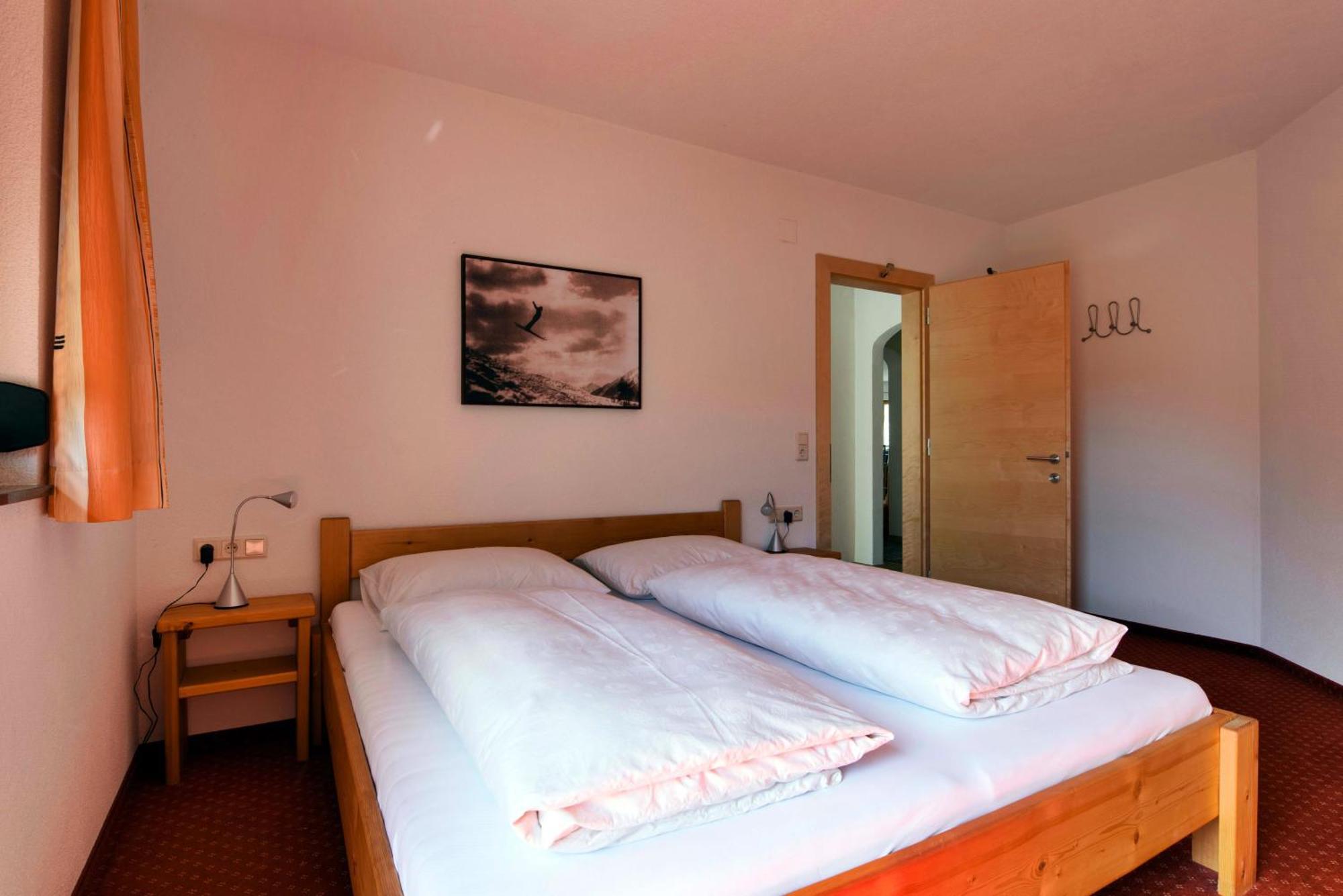 Appartement Strolz Schnann Екстериор снимка