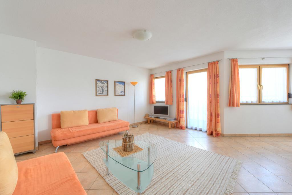 Appartement Strolz Schnann Стая снимка
