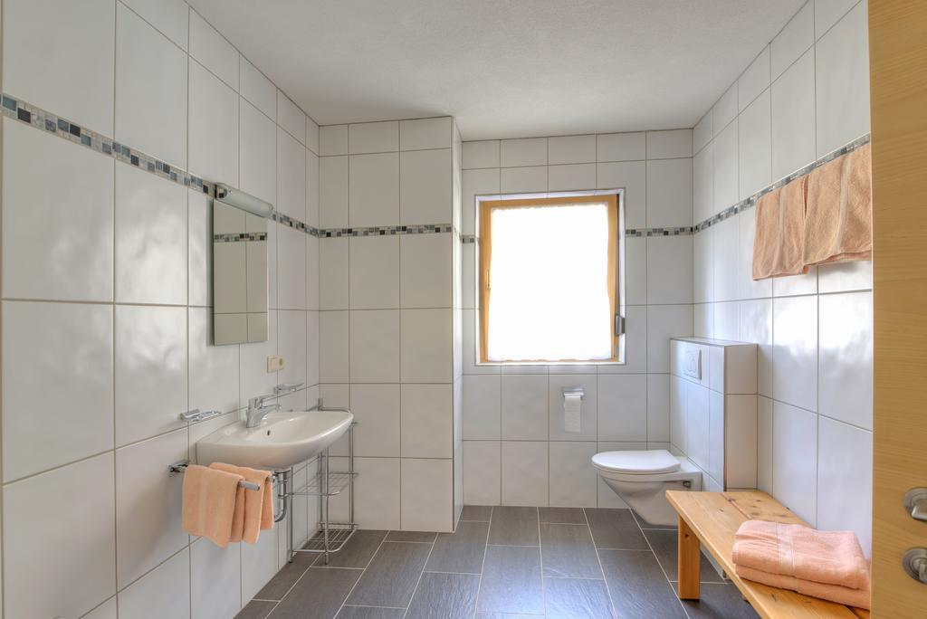 Appartement Strolz Schnann Стая снимка