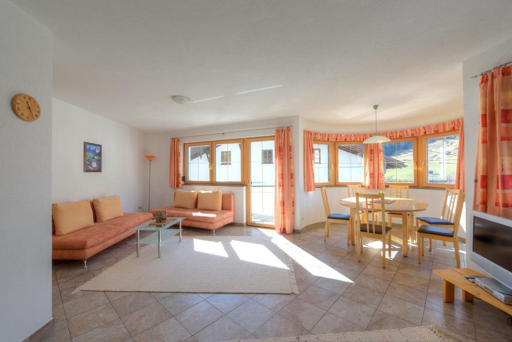 Appartement Strolz Schnann Стая снимка
